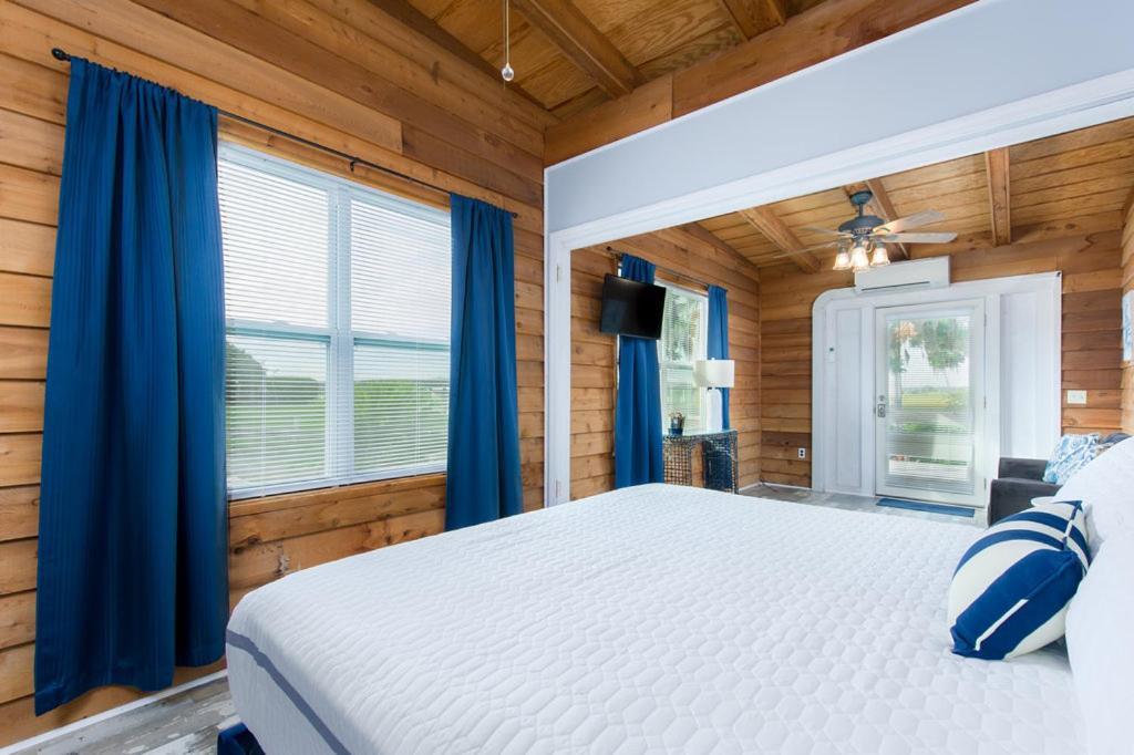 Darien Dockside Inn Dış mekan fotoğraf